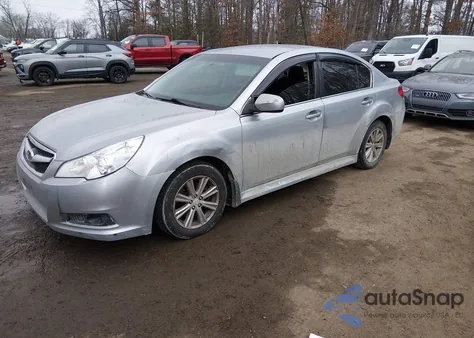 2012 Subaru Legacy 2.5I Premium z USA, uszkodzony, nr VIN 4S3BMBC61C3010077